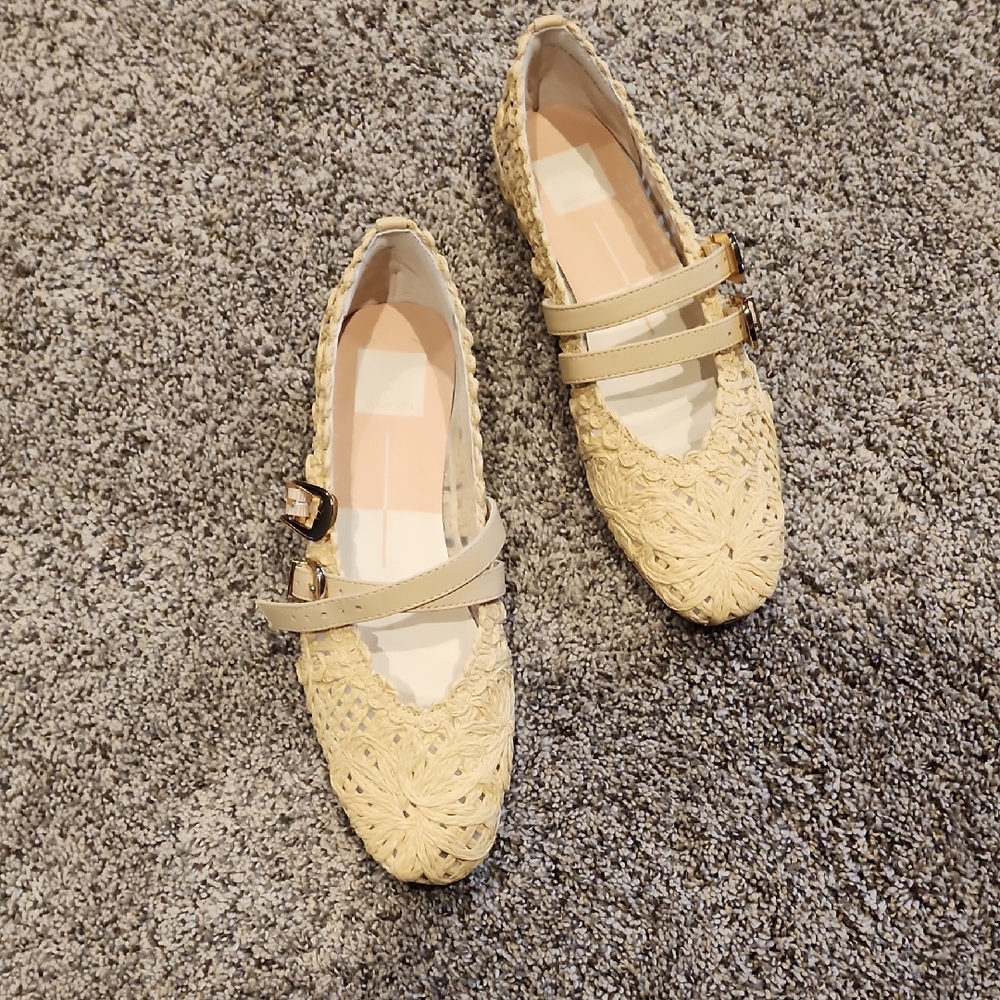 Elegant Cream Women's Shoes